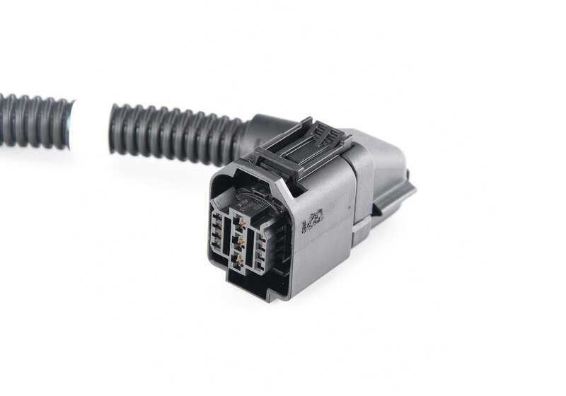 Cableado motor Valvetronic OEM 12517843338 para BMW F10, F06, F12, F13. Original BMW.