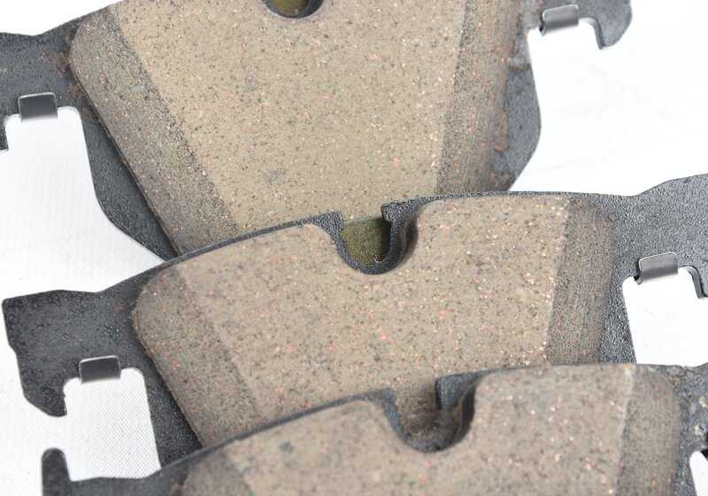 Juego de pastillas de freno sin amianto OEM 34216868497 para BMW F15, F16. Original BMW.