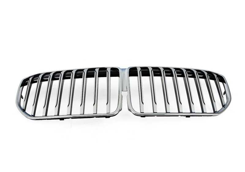 Parrilla decorativa frontal OEM 51137475318 para BMW Serie 7 G11, G12 (modelos 730d, 730i, 730d xDrive). Original BMW.