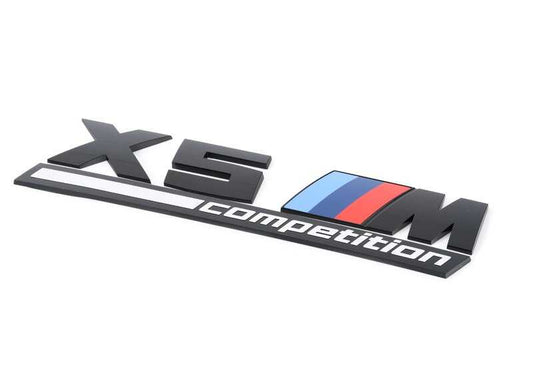 Emblema X5 M Competition OEM 51148096408 para BMW X5 F95 (X5 M, X5 M Competition) 2019-2026. Original BMW.