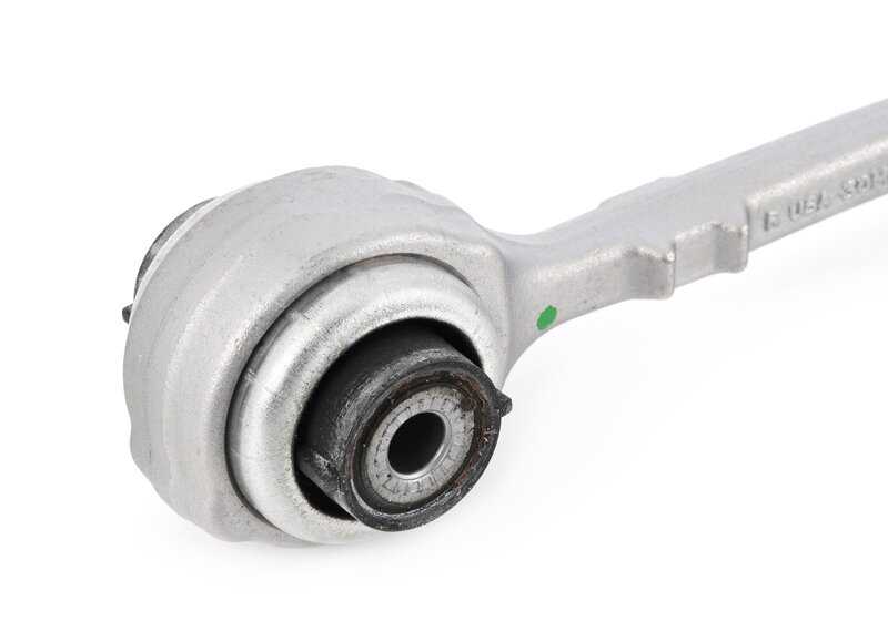 Brazo de suspensión delantero derecho OEM 31106893724 para BMW G01, G02. Original BMW.