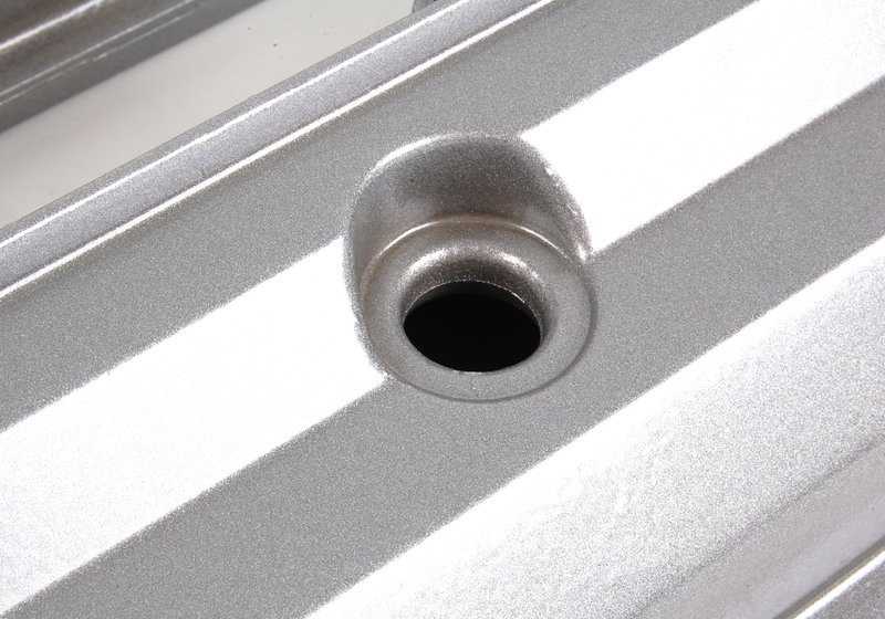 Tapa de culata izquierda OEM 11121703175 para BMW E39, E38. Original BMW.