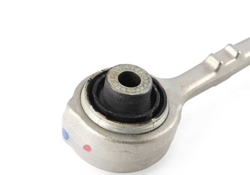 Brazos de suspensión delantero izquierdo con silentblock OEM 31108067431 para BMW F97 (X3 M Competition) y F98 (X4 M Competition). Original BMW.