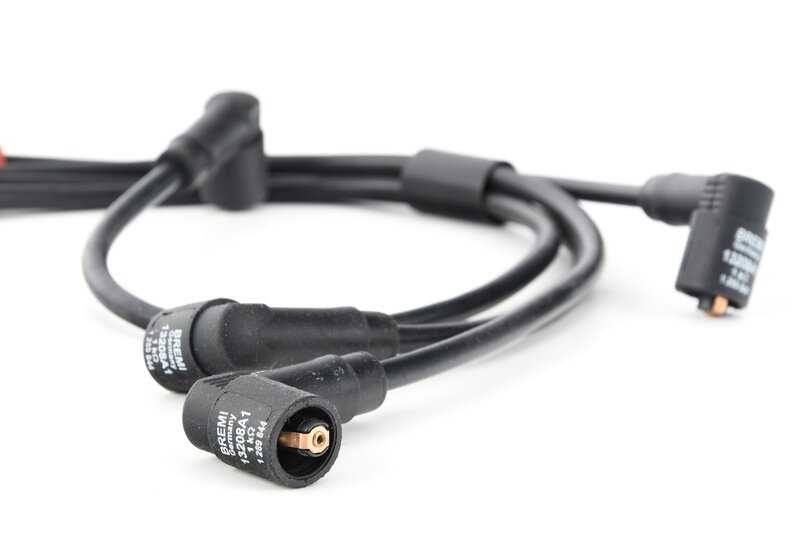 Tronco de cables de encendido OEM 12121360842 para BMW 1502, 1600, 2002, 2000CS... y más. Original BMW.