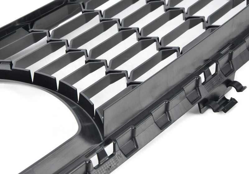 Central Air Intake Grille for BMW 5 Series F90N (OEM 51118080602). Original BMW
