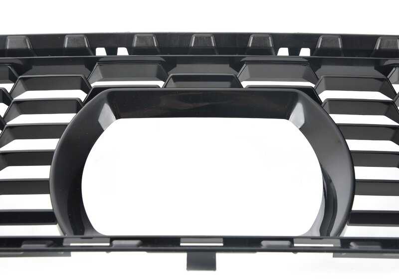 Central Air Intake Grille for BMW 5 Series F90N (OEM 51118080602). Original BMW