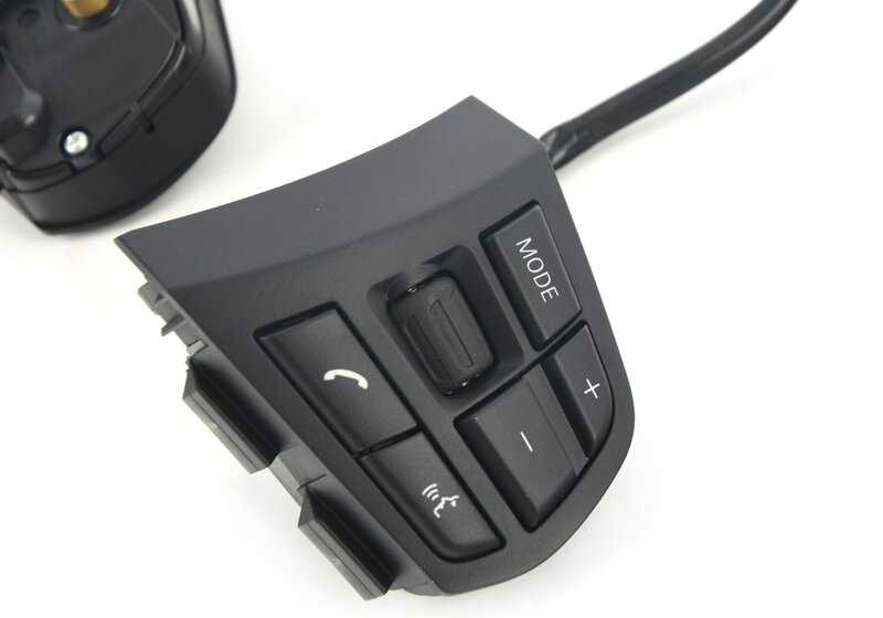 Interruptor para volante multifunción OEM 61319209808 para BMW X3 F25. Original BMW.