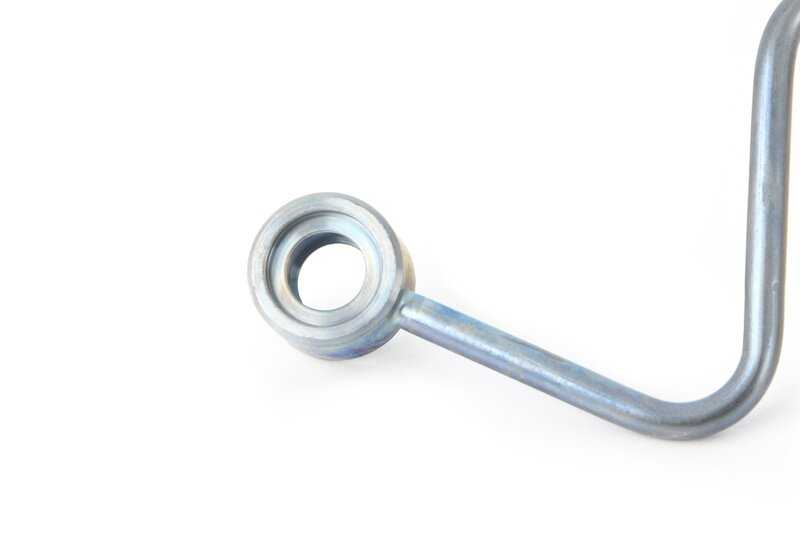 OEM Management Pipe 32106799714 per BMW F07, F07N, F10, F10n, F11, F11n, F06, F06N, F12, F12N, F13, F13N, F01, F01N, F02, F02N, F04. BMW originale.