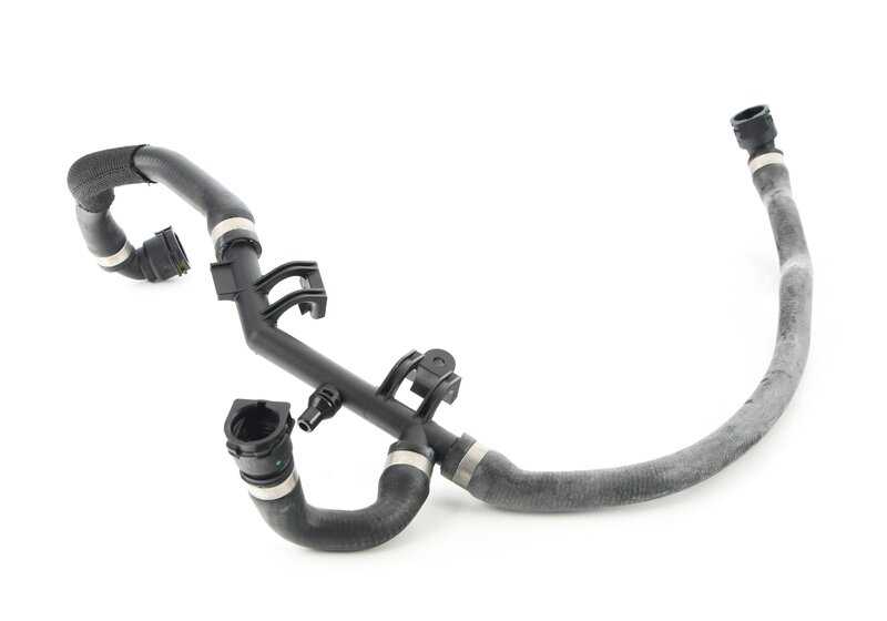 OEM -Kühlsystemschlauch 17127592649 für BMW F07, F10, F11, F12, F13. Originaler BMW -Ersatz.
