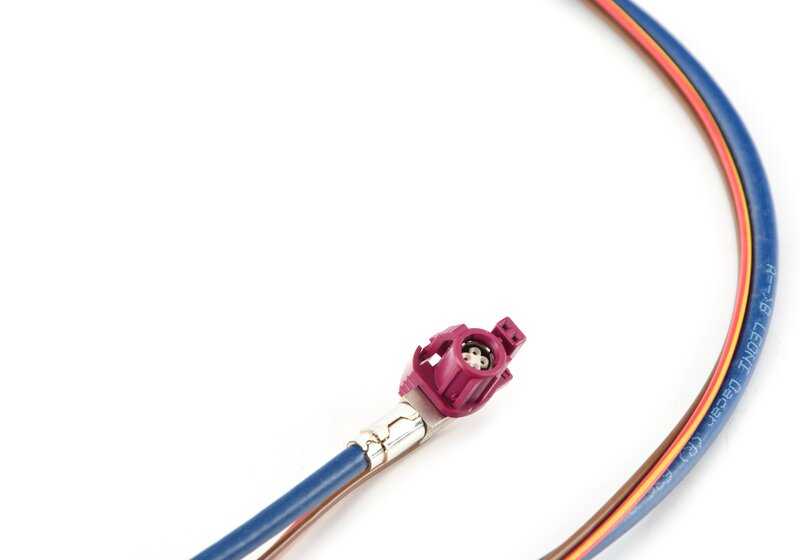 Cable de conexión Headunit High - CID OEM 61116813847 para BMW F15, F85, F16, F86. Original BMW.