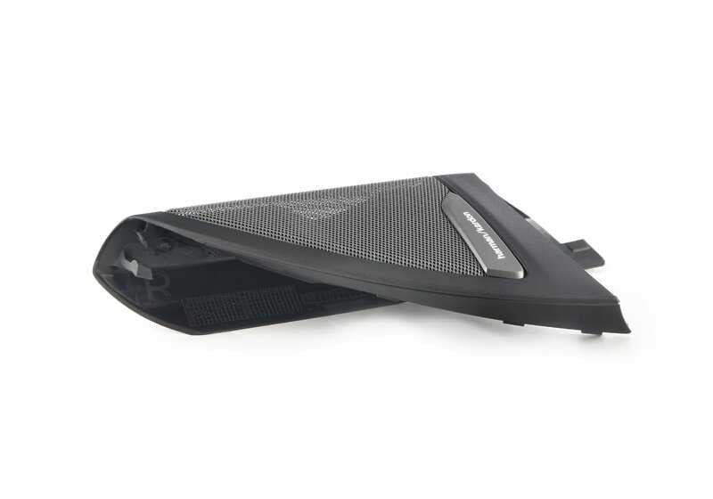 Embellecedor esquina puerta delantera derecha OEM 51339460516 para BMW X3 F97N, G01, G01N. Original BMW.