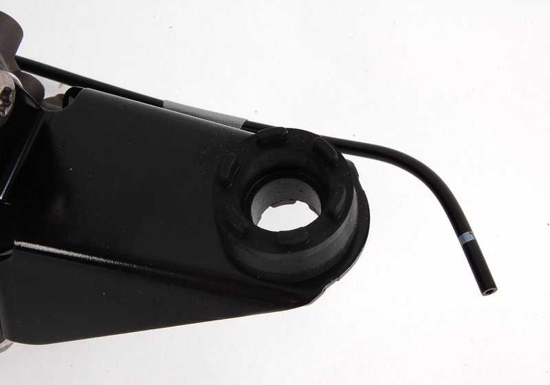 Compresor de suspensión neumática OEM 37106793778 para BMW Serie 5 E61 (520d) modelos compatibles. Original BMW.