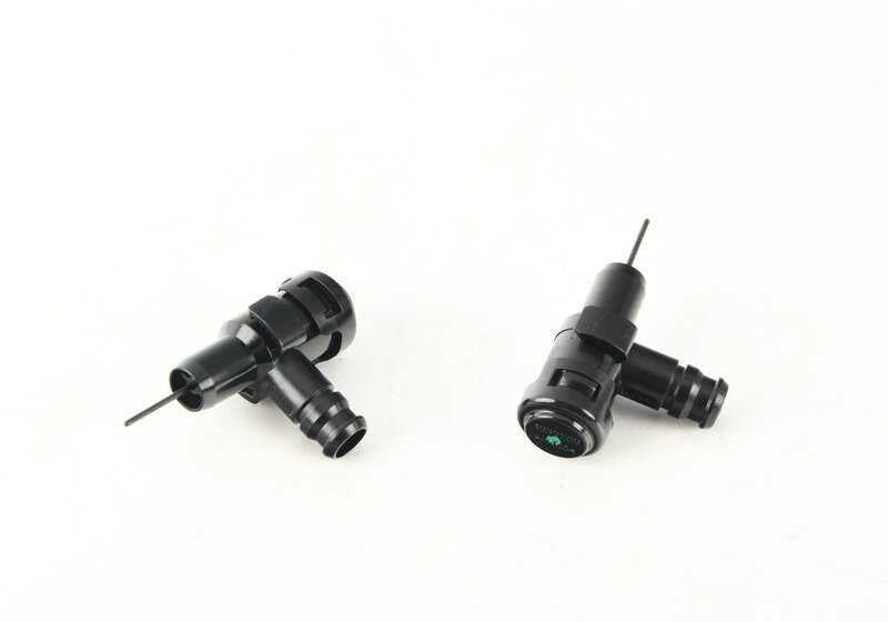 Tubo desagüe agua OEM 54377187745 para BMW E93, F33, F83. Evita filtraciones en el techo duro retráctil. Original BMW.