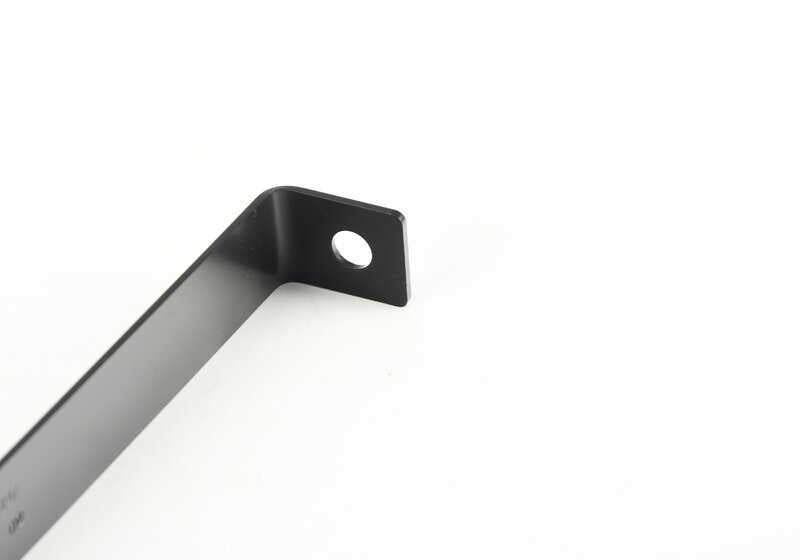 Supporto batteria OEM 61217586937 per BMW F01, F02, F04. BMW originale.