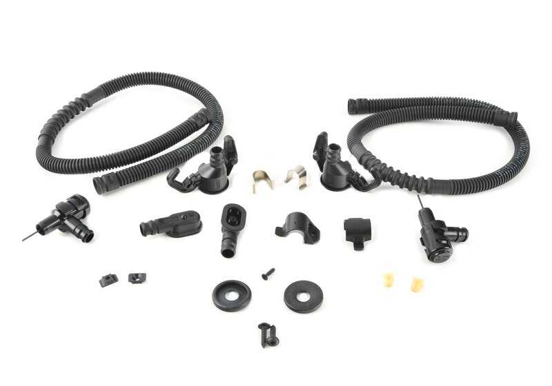 Tubo desagüe agua OEM 54377187745 para BMW E93, F33, F83. Evita filtraciones en el techo duro retráctil. Original BMW.