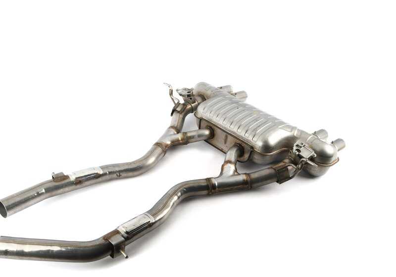 Silenciador traseiro com válvula de escape para BMW F80, F82, F83 (OEM 18307854736). BMW original