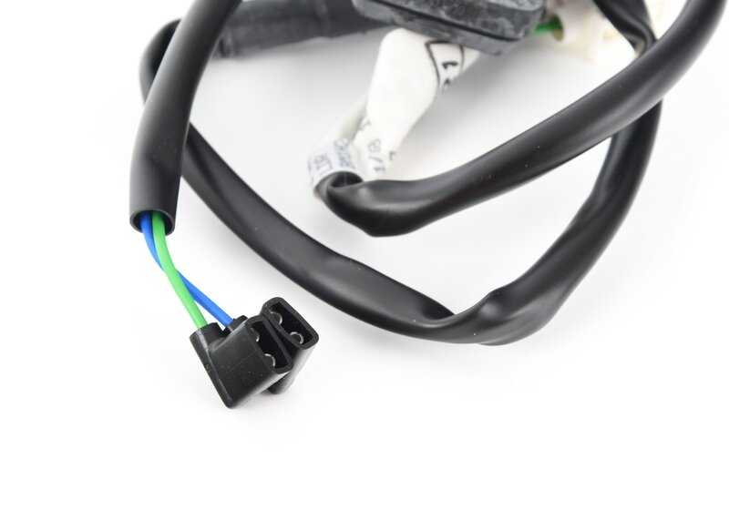 Leitung Interruptor de Luz de Reversa para BMW Serie 5 E34 (OEM 12531718066). Original BMW