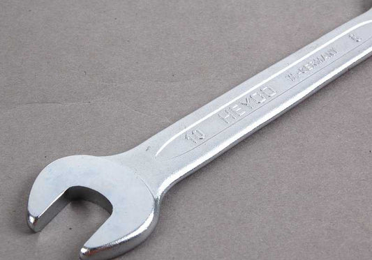 Llave fija doble 8x10 OEM 71111179626 para BMW E34, E32, E38, E31, E52. Herramienta original BMW incluida en el kit de herramientas de serie.