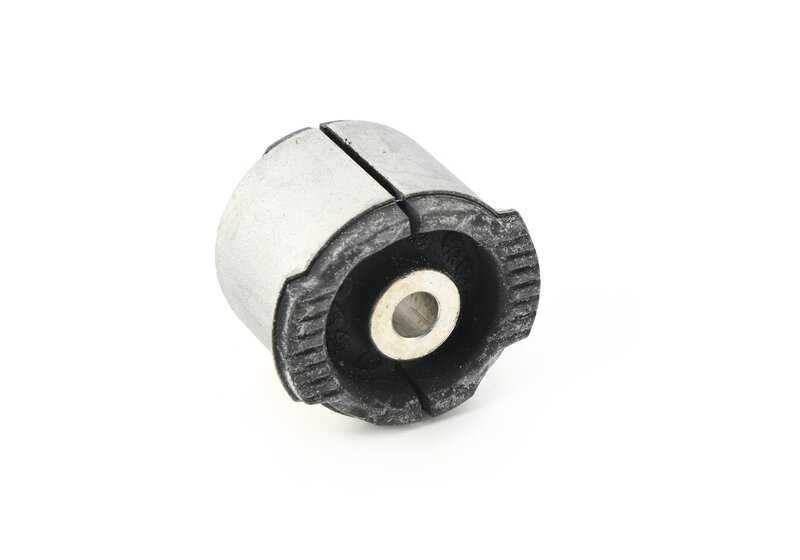 Silentblock de goma OEM 33326785200 para BMW Z4 E89. Pieza original BMW para soporte y fijación del tren trasero. Ideal si escuchas ruidos o notas vibraciones en la parte trasera. Original BMW.