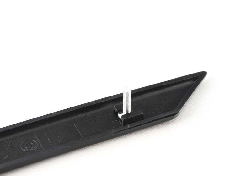Embellecedor puerta trasera izquierda OEM 51428256257 para BMW Serie 5 E39. Original BMW.