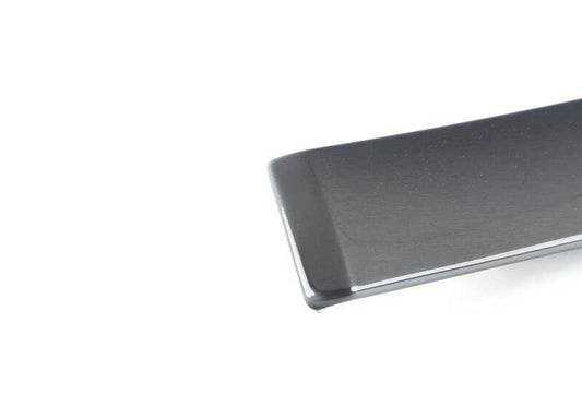 Paramento derecho OEM 51458157456 para BMW Serie 5 E39 (520d, 520i). Original BMW.