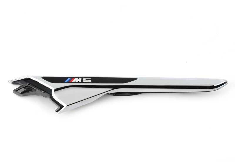 Moldura canalizadora de aire pared lateral izquierda OEM 51138063205 para BMW F90 M5. Original BMW.