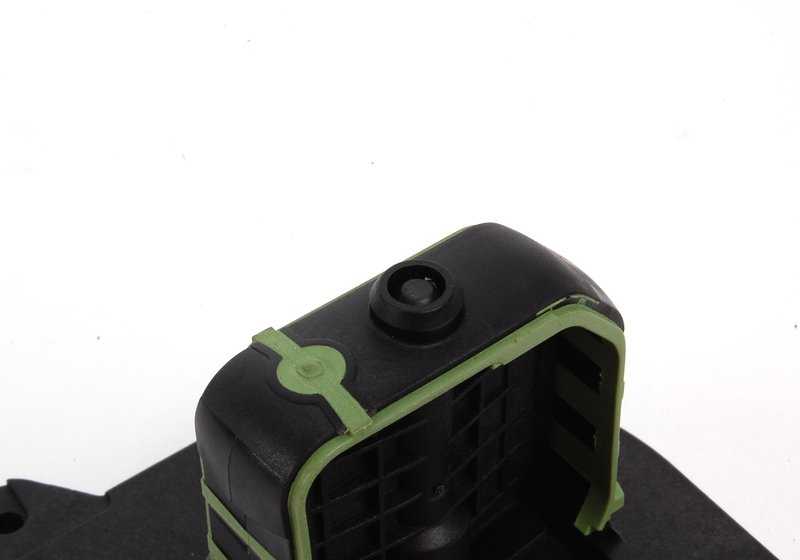 Unidade de Ajuste BMW 1 E81, E82, E87, E88, 3 E90 Series, E91, E92, E93, 5 E60 Series, E61, F10, F11, Série 6 E63, E64, Série 7 F01, F02, X1 E84, X3 E83N, F25, X5 E70, Z4 E85, E86, E89 (OEM 11617560538). BMW original.