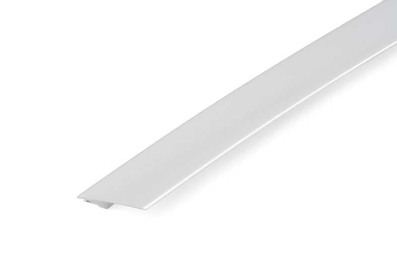Embellecedor marco ventana puerta delantera izquierda OEM 51337362227 para BMW X1 {F48, F48N, F49, F49N}. Repuesto original BMW. Acabado en aluminio satinado.