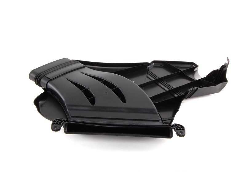 Conducto de admisión OEM 13717508711 para BMW E46. Pieza original BMW. Ideal si tu coche suena raro o pierde fuerza al acelerar. Compatible solo con modelos E46. Repuesto original garantizado.