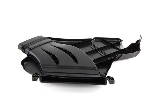 Conducto de admisión OEM 13717508711 para BMW E46. Pieza original BMW. Ideal si tu coche suena raro o pierde fuerza al acelerar. Compatible solo con modelos E46. Repuesto original garantizado.