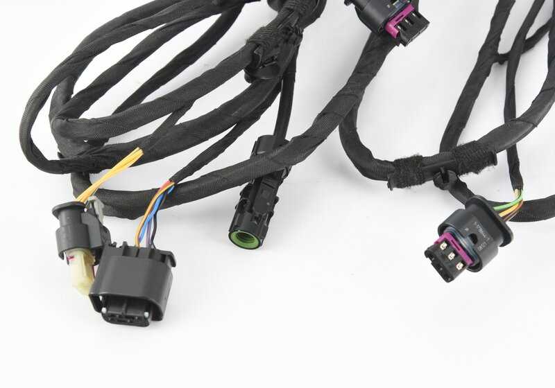 Cableado delantero OEM 61129351005 para BMW F85 (X5 M) y F86 (X6 M). Arnés original BMW para la parte frontal del vehículo.