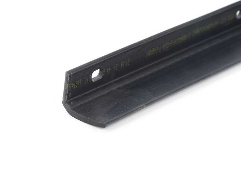 Recubrimiento inferior OEM 51711481428 para MINI R50, R52, R53. Original MINI.