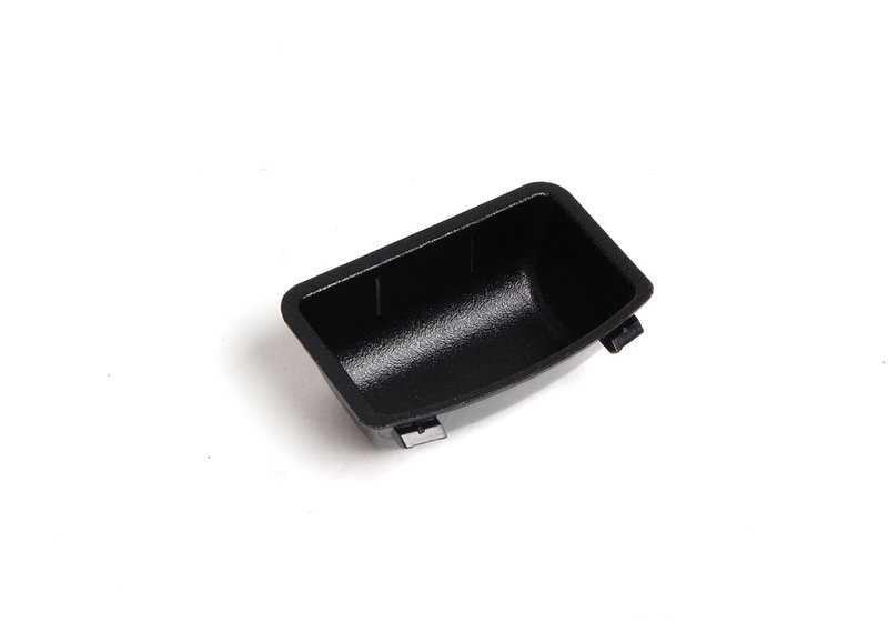 Embellecedor de entrada OEM 51478255822 para BMW E46. Original BMW.