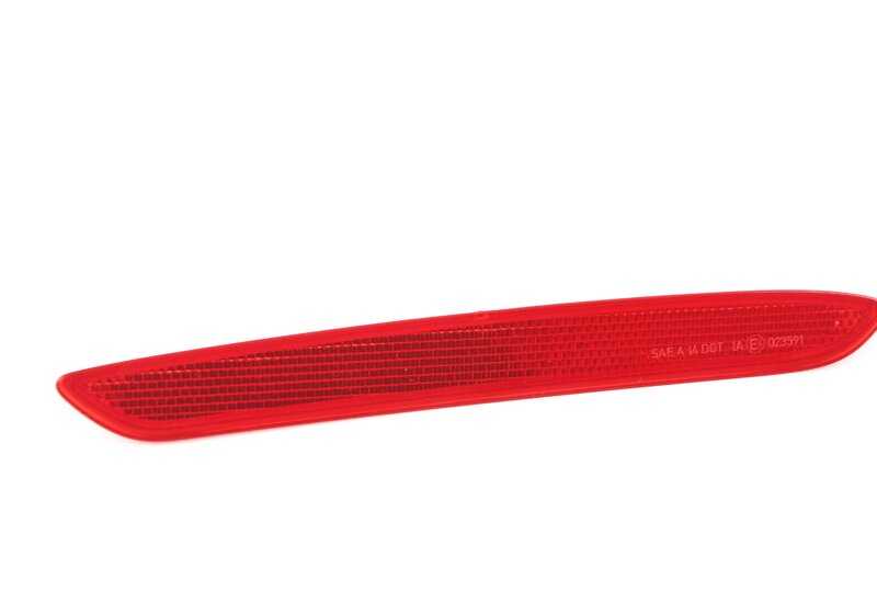 OEM catadioptrico posteriore destro 63147853470 per BMW F87 (M2, M2 CS, M2 CS RACING). BMW originale.