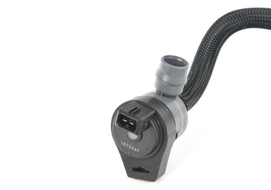 Tanklüftungsventil mit OEM -Rohr 13907848343 für BMW F85 (x5 m), F86 (x6 m). Original BMW.