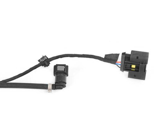 OEM fuel tube 16197205044 for BMW X5 E70, E70N and BMW X6 E71. Original BMW replacement.