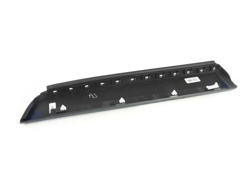 Moldura lateral puerta trasera derecha OEM 51138052084 para BMW X3 F25 y X4 F26. Original BMW.