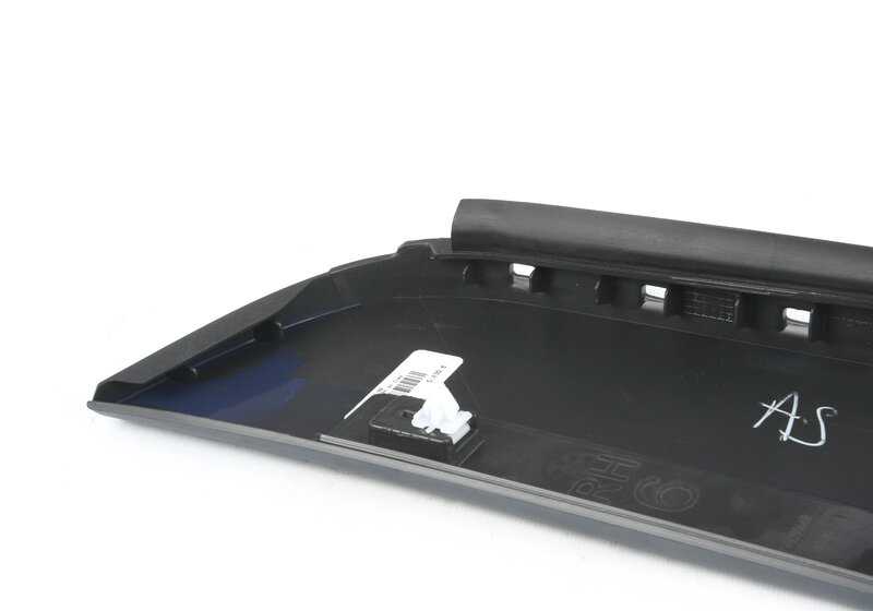 Moldura lateral puerta trasera derecha OEM 51138052084 para BMW X3 F25 y X4 F26. Original BMW.