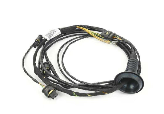 Cableado sensor aparcamiento trasero PDC OEM 61122295873 para BMW F30, F31, F34, F80, F32, F33, F36, F82, F83. Original BMW. Ideal para añadir sensores traseros de aparcamiento.