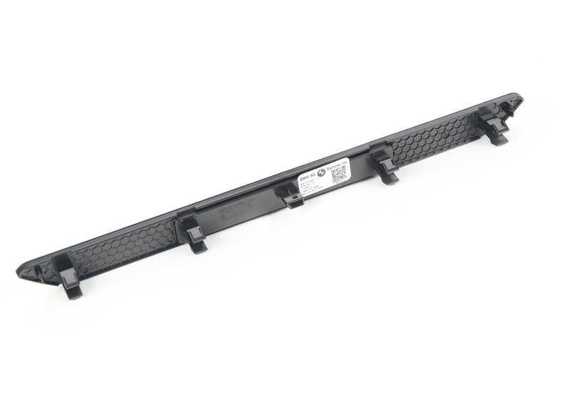 Embellecedor entrada delantera OEM 51478069271 para BMW G05, G06, G07, XM (MG09). Original BMW.