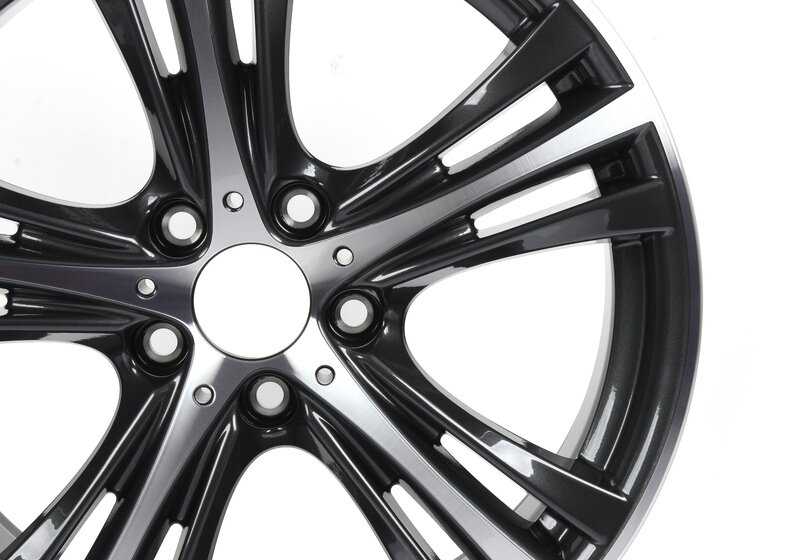 Llantas de Aluminio Estrella 407 para BMW Serie 3 F30, F31 y Serie 4 F32, F33, F36 (OEM 36116883015). Original BMW