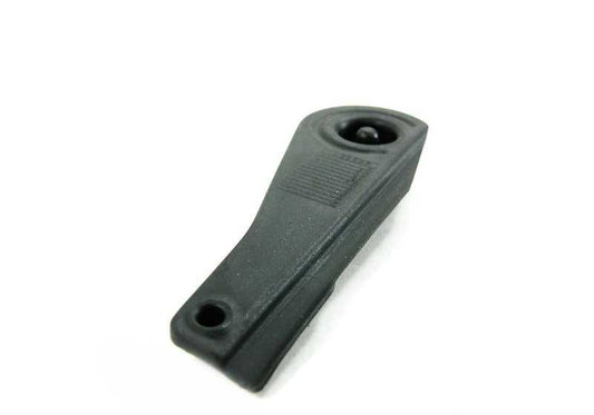 Protector lateral delantero izquierdo OEM 51777166871 para BMW E90, E91. Pieza original BMW.