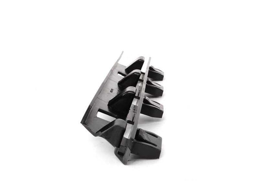 Asiento para umbral trasero izquierdo OEM 51717034027 para BMW Z4 E85, Z4 E86. Original BMW.