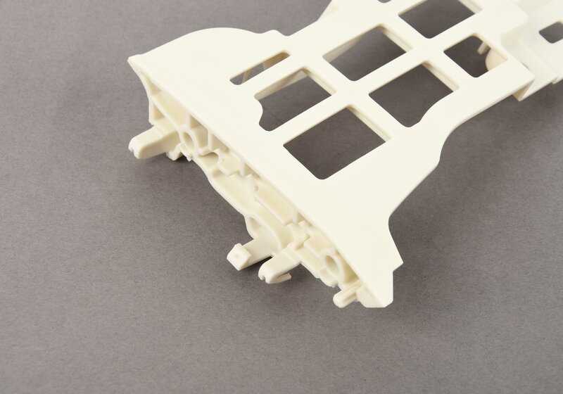 Guida in basso a destra OEM 51117475194 per BMW G11, G12. BMW originale BMW.