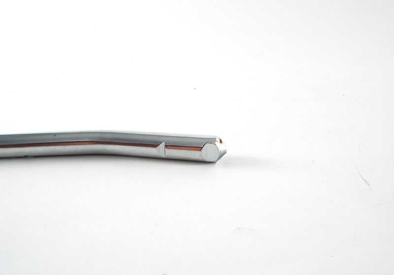 Guía izquierda OEM 52201977897 para BMW E36, E39. Original BMW.