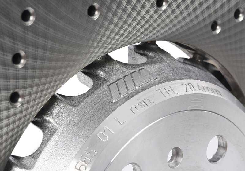 Disco de freno ventilado izquierdo OEM 34112284809 para BMW M2 F87, M3 F80, M4 F82, M4 F83... y más. Original BMW.