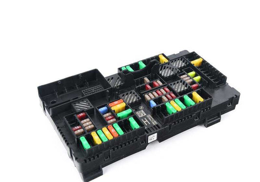 Distribuidor de corriente trasero OEM 61148713126 para BMW F90, F90N, G30, G30N, G31, G31N, G38, G32, G32N, G11, G11N, G12, G12N. Original BMW.