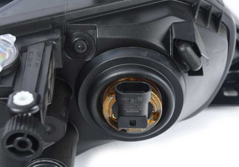 Faro delantero izquierdo OEM 63128389517 para BMW E38. Original BMW