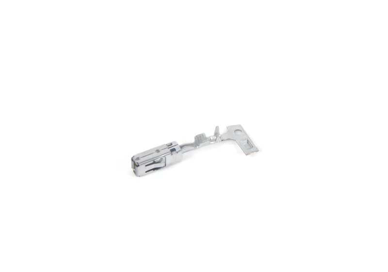 OEM connector terminal 61135A7D687 for BMW F40 (116D, 116i, 118d, 118i). Original BMW. Ideal for cables between 0.2-0.35mm². Electrical piece compatible with multiple series models 1.