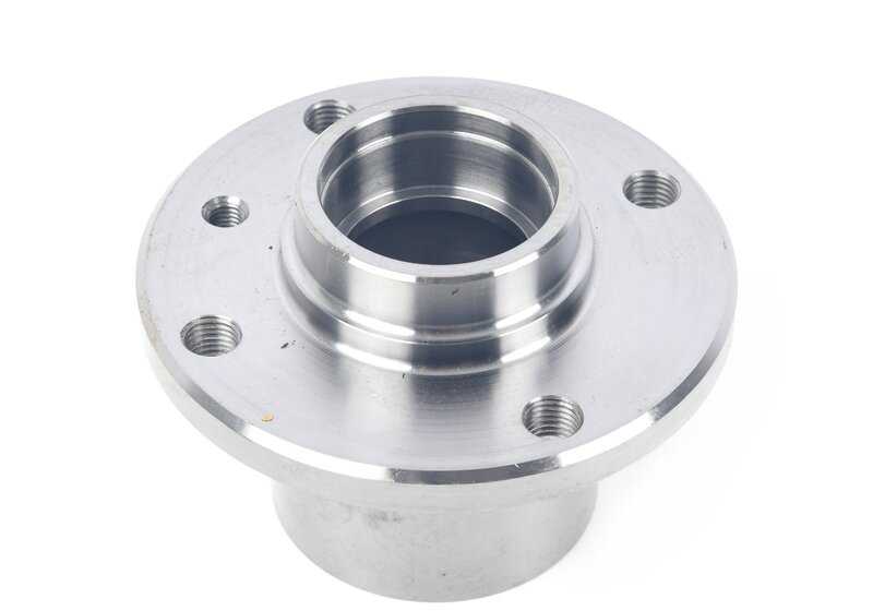 Roue avant OEM 31211116681 pour BMW (E21, E12, E28). BMW d'origine.